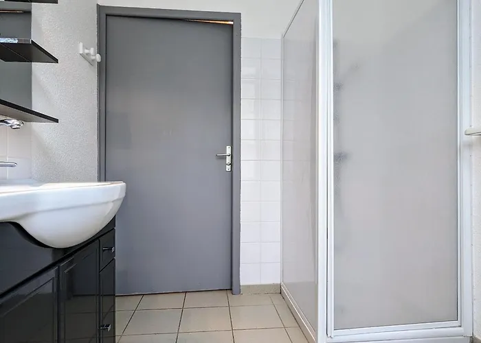 Chaleureux 6 Pers Avec Cour Privee En Bord De Riviere Pres De Langeac - Fr-1-582-11 * Saint-Julien-Des-Chazes